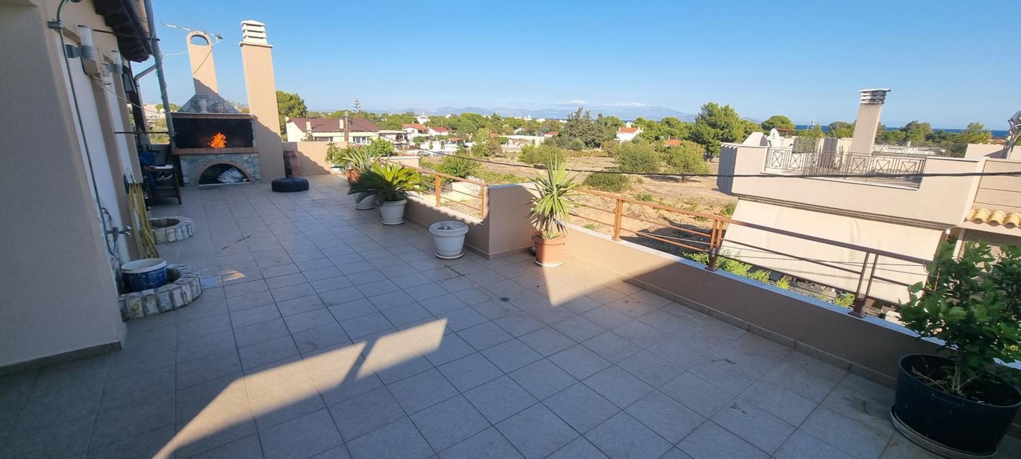 1 Bedroom Apartment Close To The Sea Луца Экстерьер фото